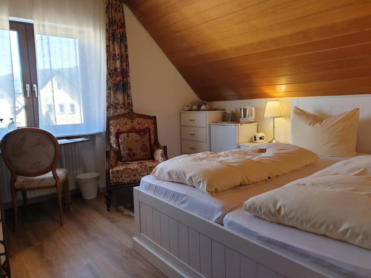 Gaestehaus Hermine オーバーキルヒ エクステリア 写真